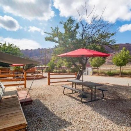 Funstays Glamping Setup Tent In Rv Park #2 Ok-T2 Moab Eksteriør bilde