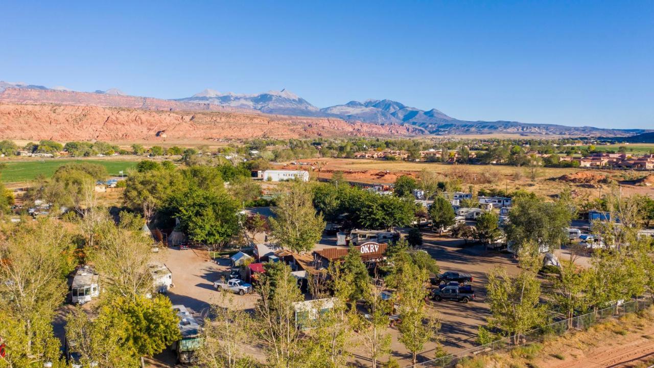 Funstays Glamping Setup Tent In Rv Park #2 Ok-T2 Moab Eksteriør bilde